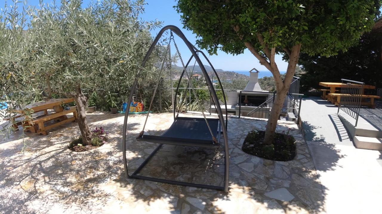 Saronic Topview Villa Galatas  Exterior photo