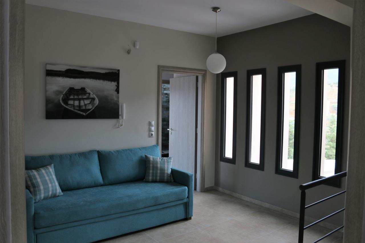 Saronic Topview Villa Galatas  Exterior photo